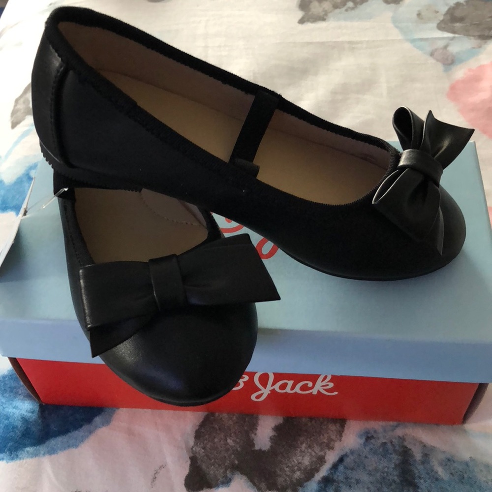 girls flats